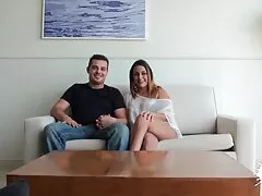Uomo russo film porno con donne mature guarda la sua ragazza scopata